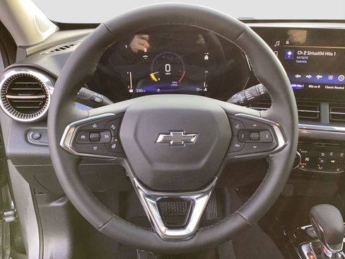 New 2026 Chevrolet Trax ACTIV w/ Driver Confidence Package image 11