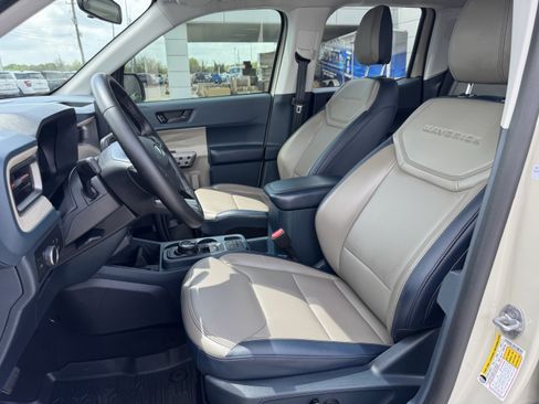 Used 2025 Ford Maverick Lariat AWD/4WD image 27