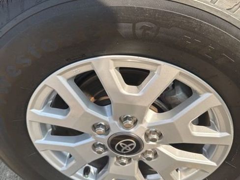 Used 2024 Toyota Tacoma SR5 RWD image 23