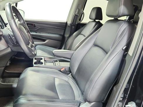 Used 2024 Honda Odyssey EX-L image 11