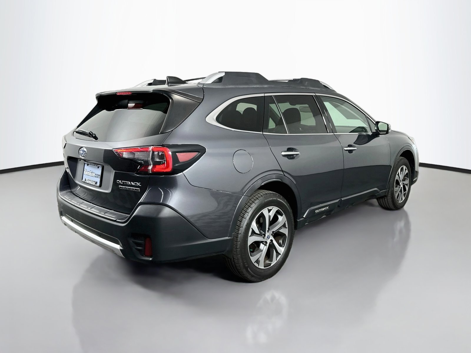 Used 2020 Subaru Outback Touring XT AWD/4WD image 8