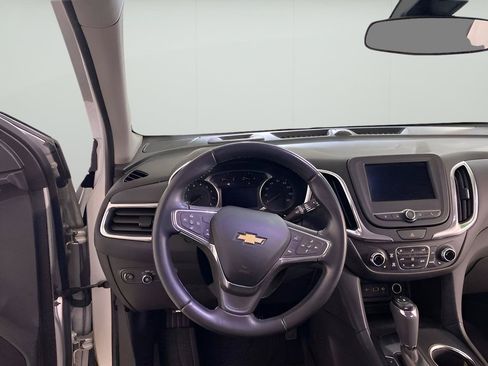 Used 2020 Chevrolet Equinox LT w/ Driver Convenience Package FWD image 33