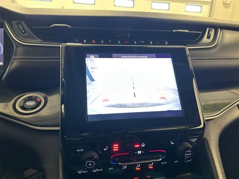 Used 2022 Jeep Grand Cherokee L Laredo w/ Luxury Tech Group I image 23