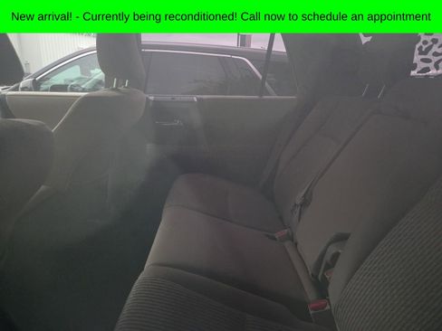 Used 2018 Toyota 4Runner SR5 AWD/4WD image 7