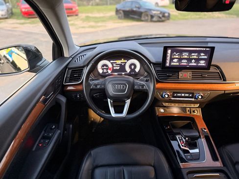 Used 2021 Audi Q5 2.0T Premium Plus AWD/4WD image 28