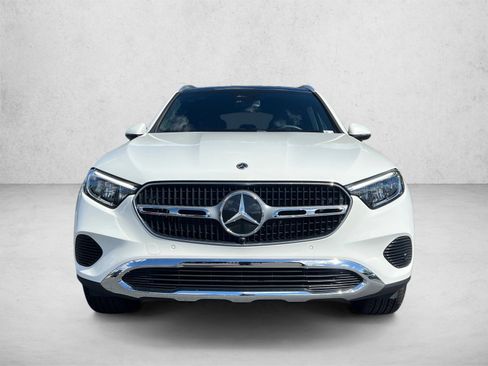 Certified 2026 Mercedes-Benz GLC 300 4MATIC image 2