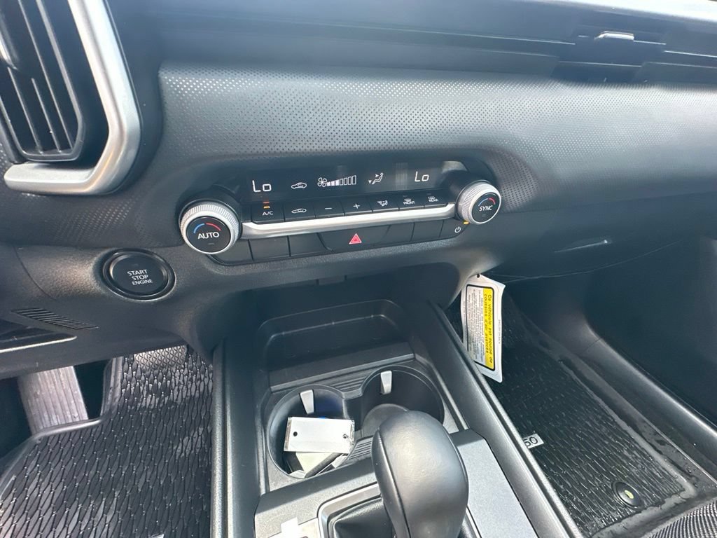 Used 2026 MAZDA CX-50 AWD 2.5 S w/ Weather Package image 16