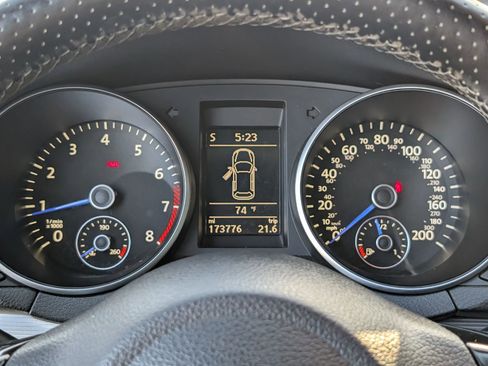 Used 2013 Volkswagen Golf R 2-Door image 21