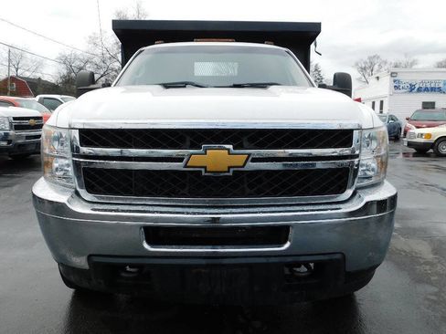 Used 2013 Chevrolet Silverado 3500 W/T w/ Snow Plow Prep Package image 2