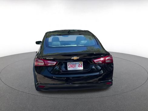 Used 2024 Chevrolet Malibu LT image 12