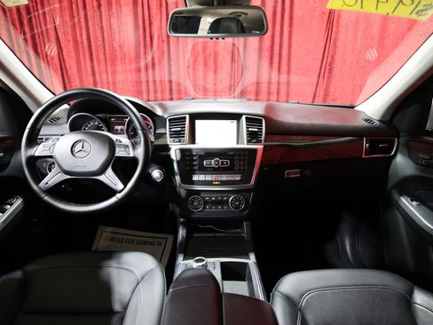 Used 2015 Mercedes-Benz ML 250 BlueTEC 4MATIC image 15