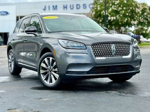 Used 2022 Lincoln Corsair Reserve w/ Equipment Group 201A AWD/4WD image 2