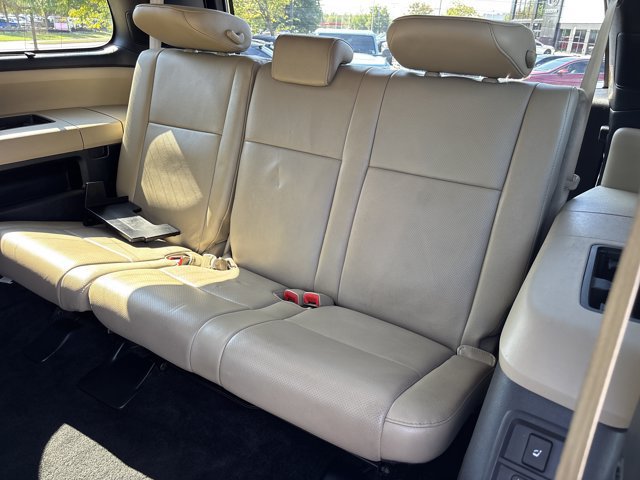Used 2013 Toyota Sequoia Platinum AWD/4WD image 21