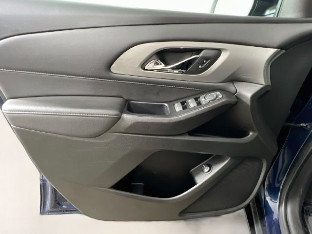 Used 2023 Chevrolet Traverse LT AWD/4WD image 31