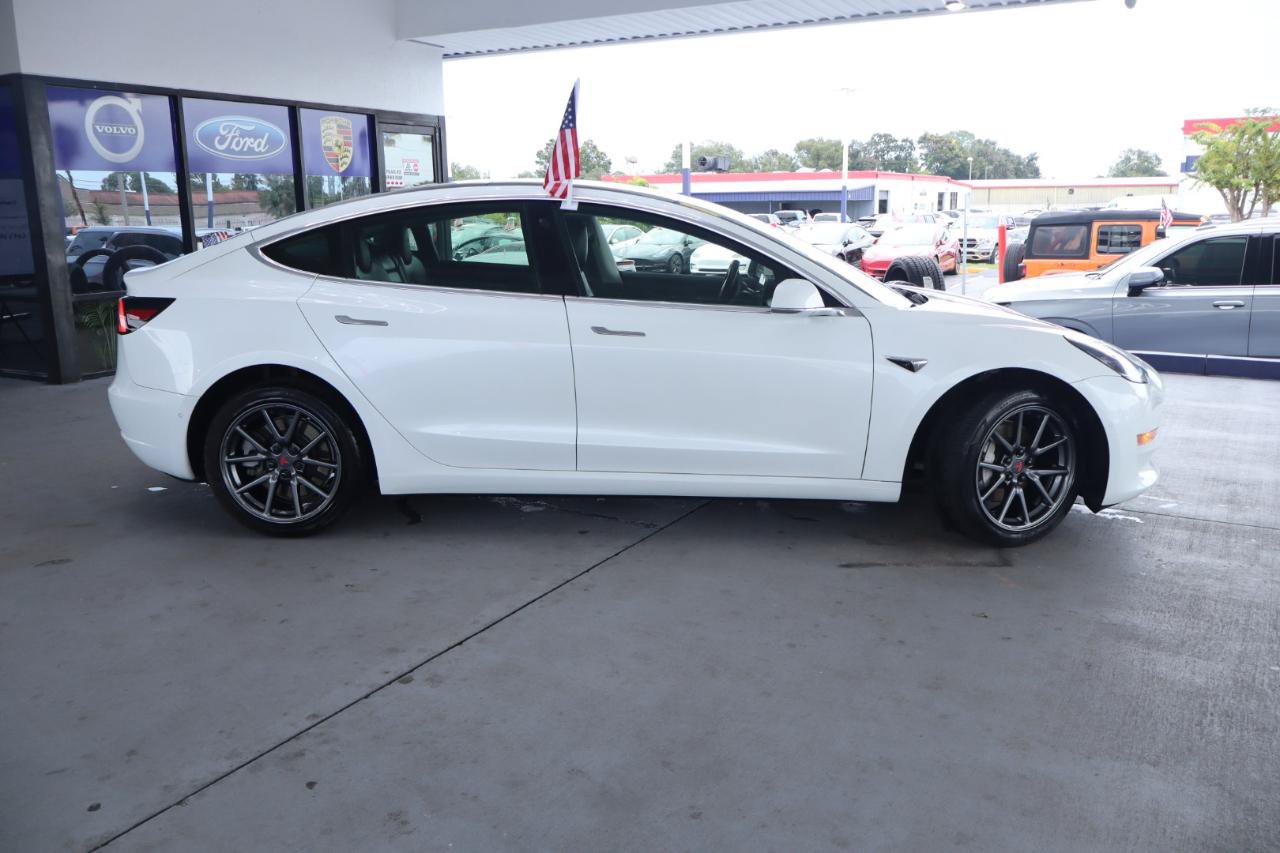 Used 2019 Tesla Model 3 Standard Range Plus RWD image 6