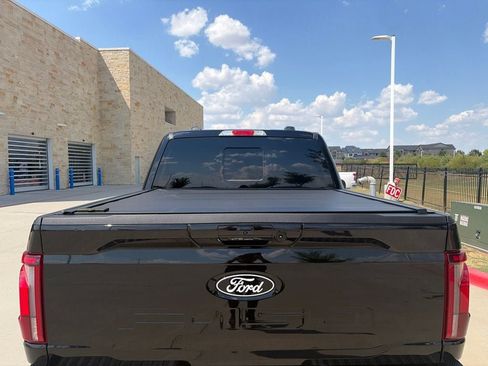 Used 2025 Ford F150 Lariat w/ Equipment Group 501A Mid AWD/4WD image 5