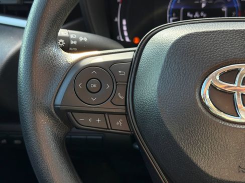 Used 2026 Toyota Corolla LE FWD image 29