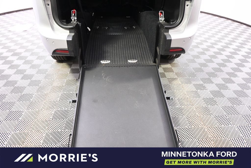 Used 2026 Chrysler Pacifica Select w/ S Appearance Package FWD image 20
