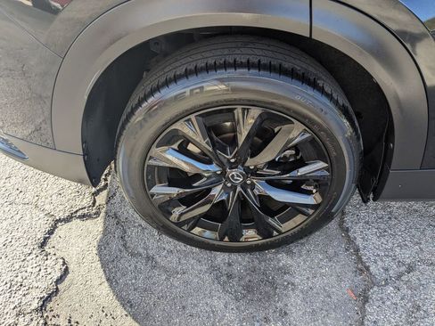 Used 2025 MAZDA CX-90 3.3 Turbo w/ Premium Sport Pkg image 34