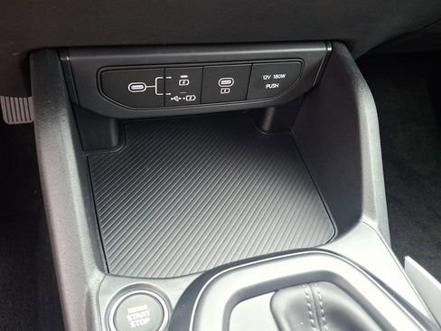 New 2026 Kia K4 FWD image 15