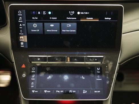 New 2025 Maserati Grecale Modena image 18