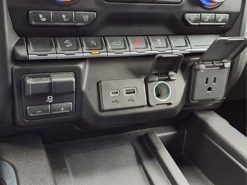 Certified 2020 GMC Sierra 1500 SLT w/ SLT Premium Package image 10