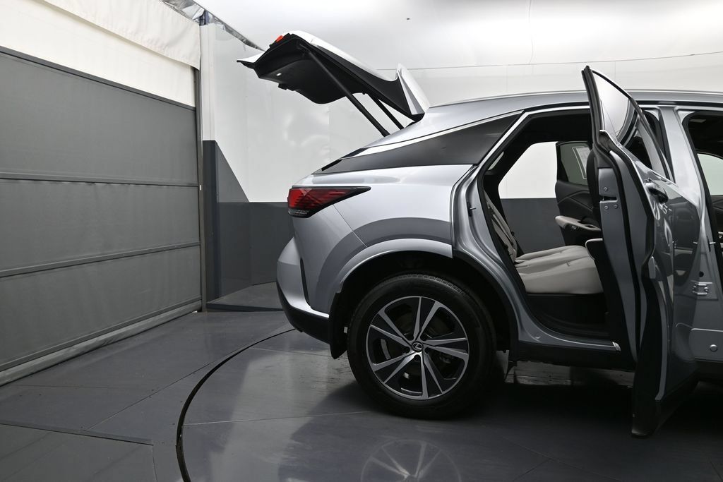 Used 2023 Lexus RX 350 Premium w/ Accessory Package AWD/4WD image 10