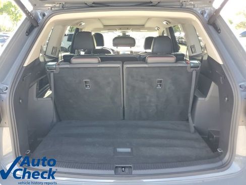 Used 2024 Volkswagen Atlas Peak Edition SEL AWD/4WD image 11