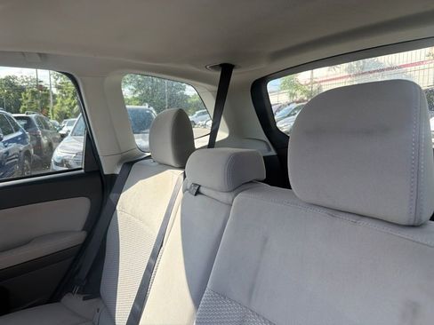 Used 2015 Subaru Forester 2.5i Premium w/ All-Weather Package AWD/4WD image 10