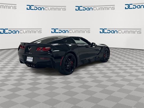 Used 2017 Chevrolet Corvette Stingray Coupe w/ 1LT image 8