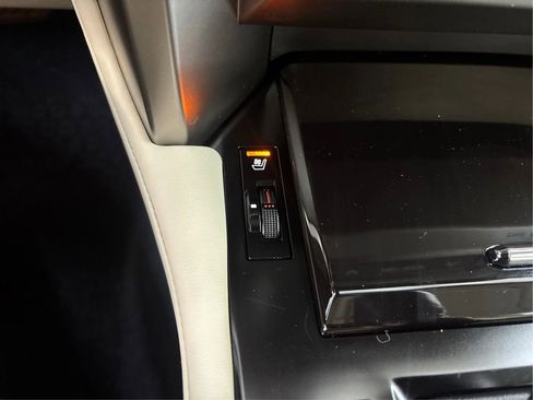 Used 2020 Lexus GX 460 AWD/4WD image 43