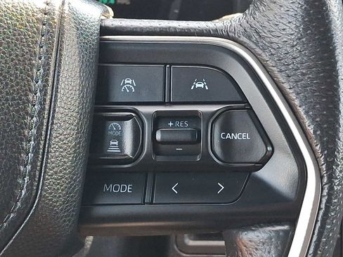 Used 2024 Toyota Tacoma TRD Off-Road AWD/4WD image 21