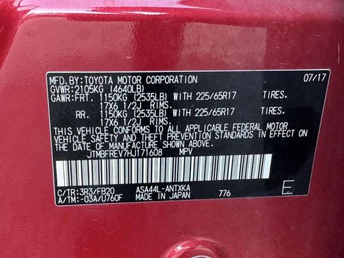 Used 2017 Toyota RAV4 LE w/ All Weather Liner Package AWD/4WD image 30