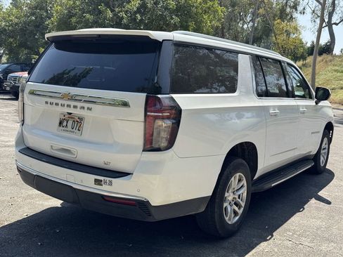 Used 2021 Chevrolet Suburban LT image 6