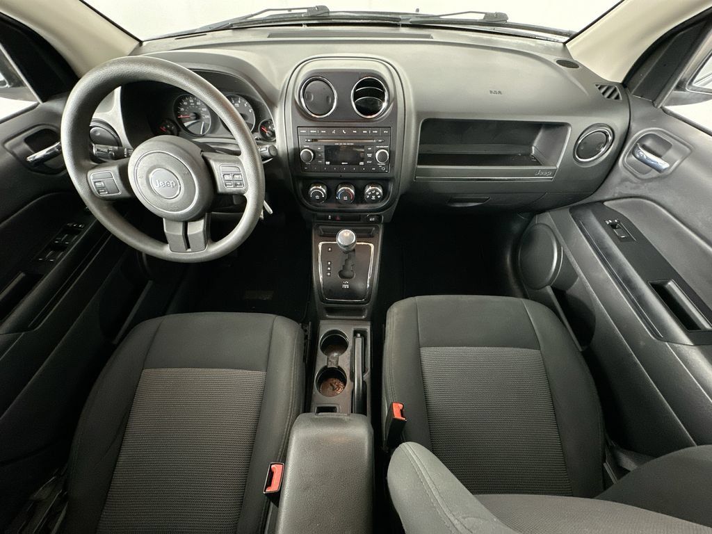 Used 2012 Jeep Compass Sport FWD image 10