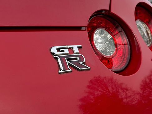 Used 2009 Nissan GT-R Premium image 15