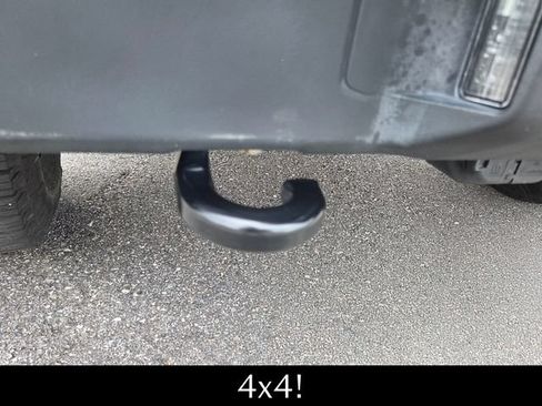 Used 2021 Jeep Wrangler Sport AWD/4WD image 9