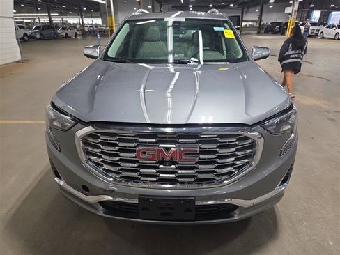 Used 2019 GMC Terrain Denali w/ Advanced Safety Package AWD/4WD image 2