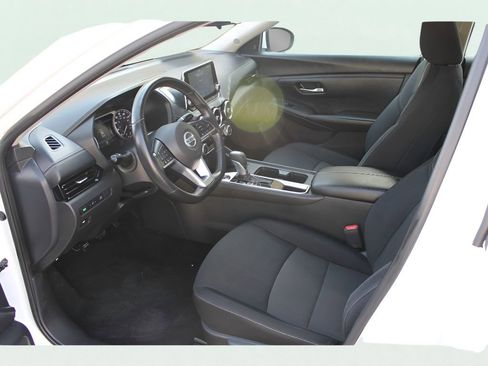 Used 2023 Nissan Sentra SV image 10