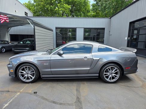 Used 2014 Ford Mustang GT Premium w/ Brembo Brake Package RWD image 44