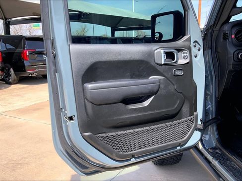 Used 2024 Jeep Wrangler Unlimited Rubicon AWD/4WD image 20