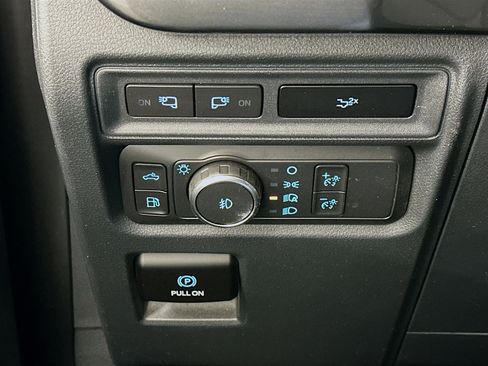 Used 2023 Ford F150 XLT w/ Equipment Group 302A High image 17