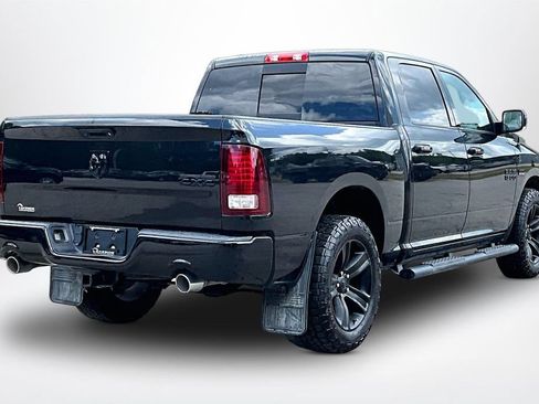 Used 2017 RAM 1500 Sport w/ Black Ram 1500 Sport Group AWD/4WD image 5
