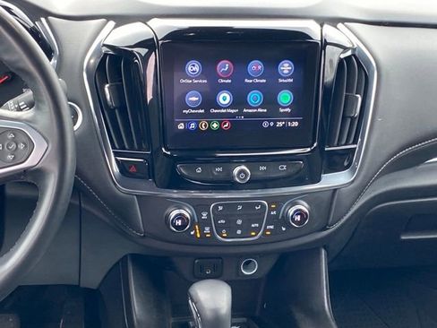 Certified 2023 Chevrolet Traverse LT w/ LPO, Floor Liner Package image 9