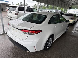 Used 2023 Toyota Corolla LE FWD video 3