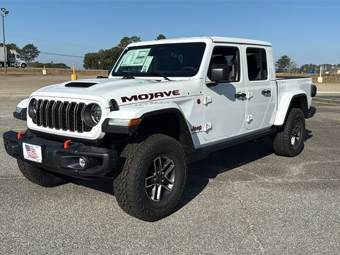 New 2026 Jeep Gladiator Mojave image 4