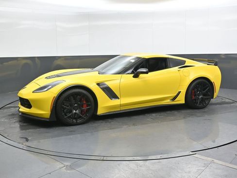 Used 2016 Chevrolet Corvette Z06 w/ Z07 Performance Package image 7