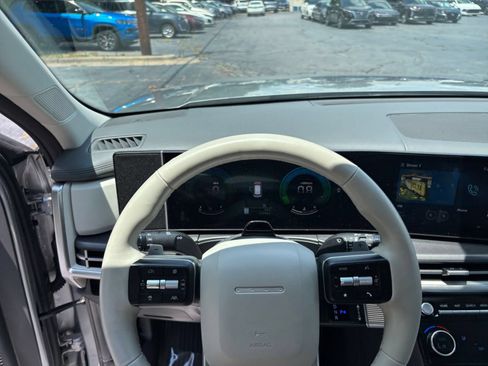 Used 2026 Hyundai Santa Fe SEL FWD image 31