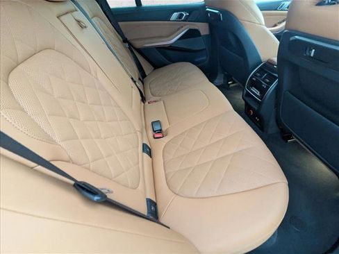 Certified 2024 BMW X5 xDrive40i w/ Premium Package image 21