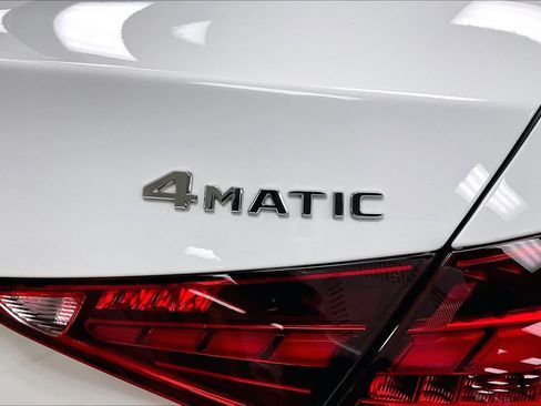Certified 2024 Mercedes-Benz C 300 4MATIC Sedan image 10